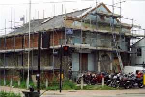 Gloucestershire homebuyers average over £10K on renovations