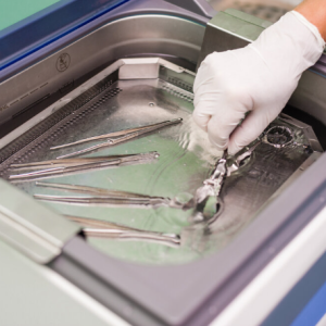 Ultrasonic cleaning: applications and the contaminants it removes